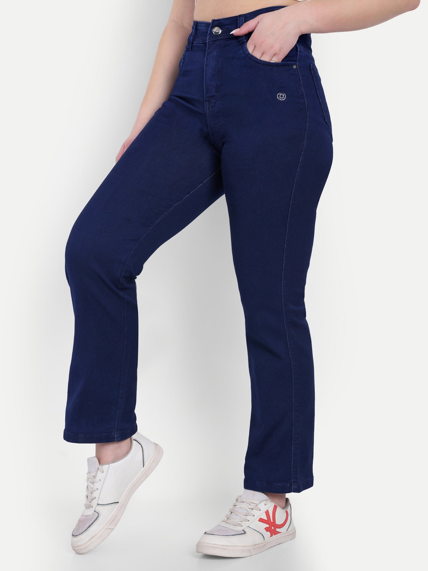 Side View Of Dickkny Relaxed Fit Dark Blue High Rise Regular Denim Blend Jeans